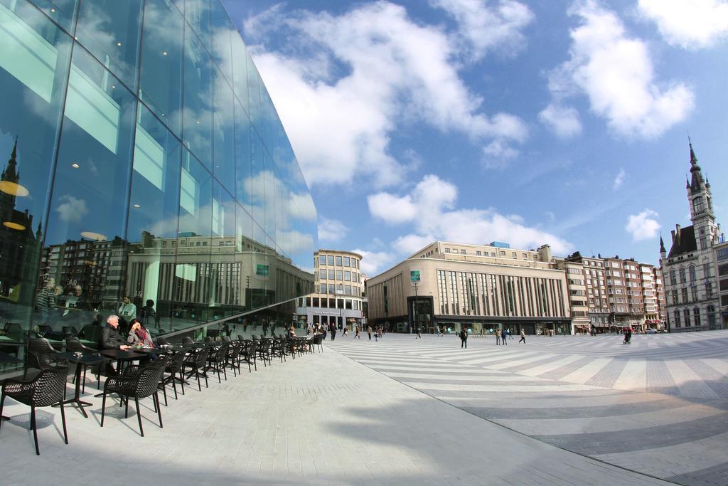 Отель Ibis Charleroi Centre Gare Экстерьер фото