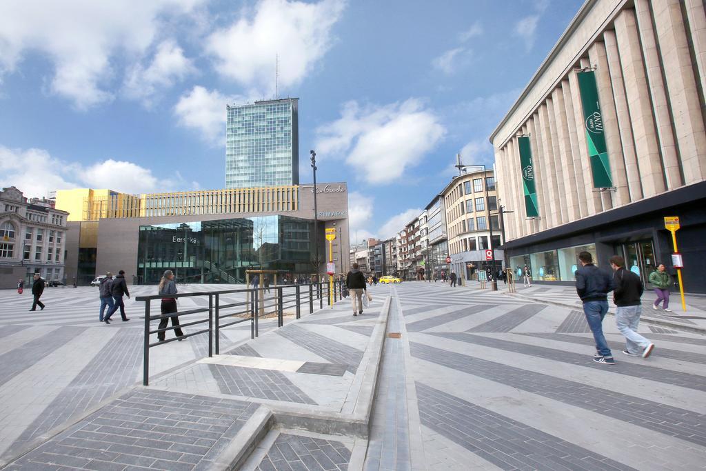 Отель Ibis Charleroi Centre Gare Экстерьер фото