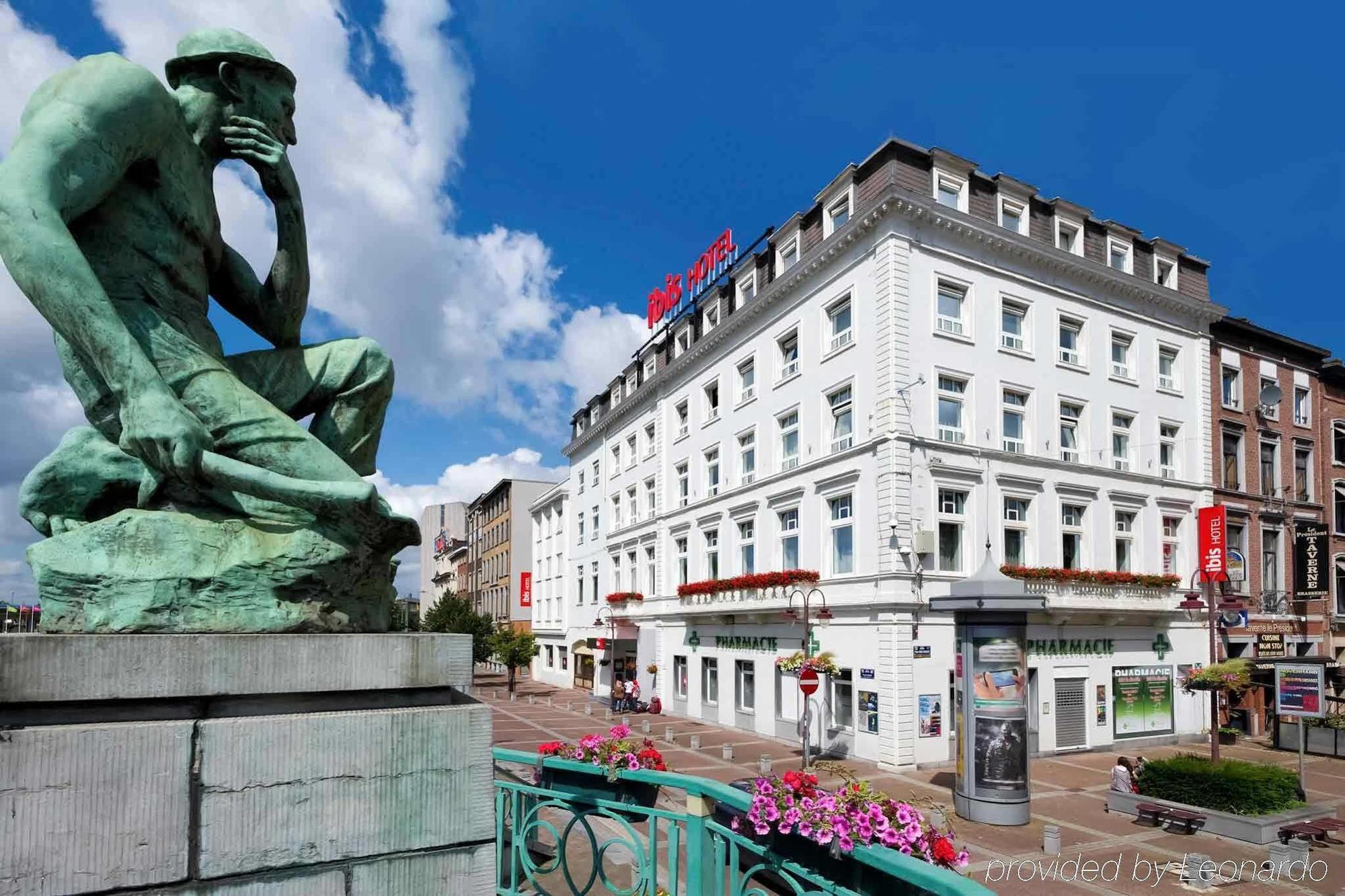 Отель Ibis Charleroi Centre Gare Экстерьер фото