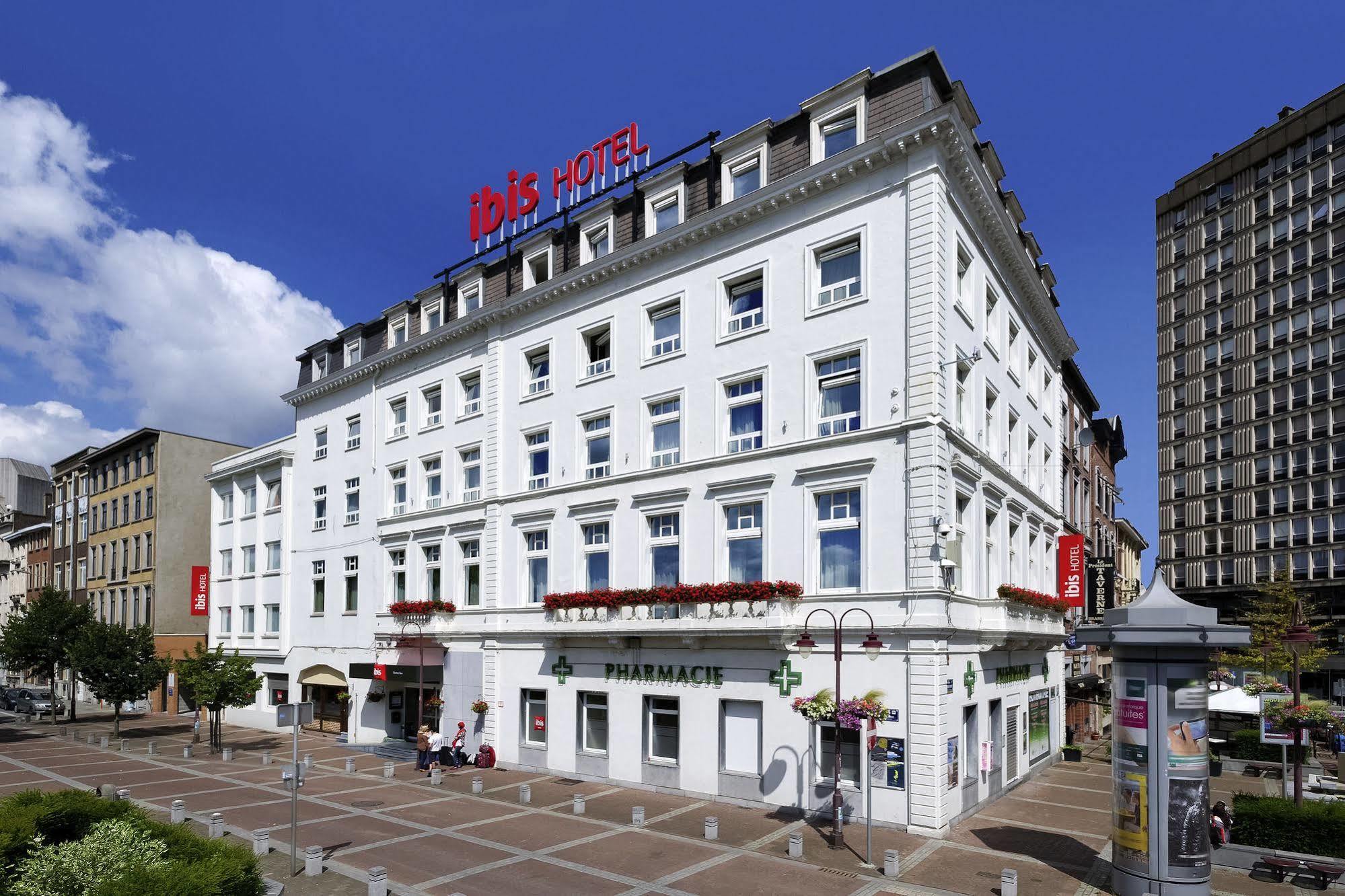 Отель Ibis Charleroi Centre Gare Экстерьер фото